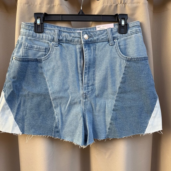 SO Pants - SO Colorblock Denim Shorts